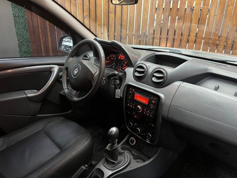 Renault DUSTER Dynamique 4x4 2.0 Hi-Flex 16V Mec