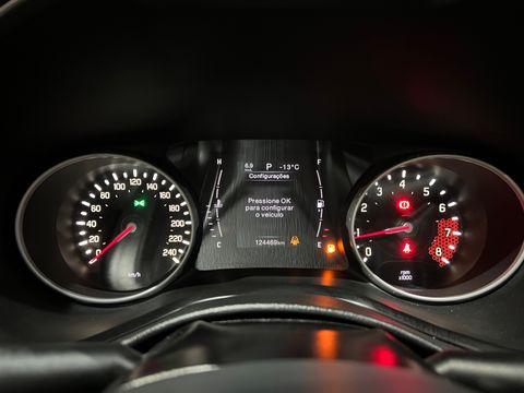 Fiat Toro Freedom 1.8 16V Flex Aut.