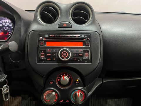 Nissan VERSA SL 1.6 16V Flex Fuel 4p Mec.