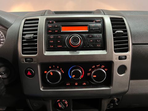 Nissan Frontier SV AT.CD 4x4 2.5 TB Diesel Mec.