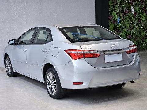 Toyota Corolla XEi 2.0 Flex 16V Aut.