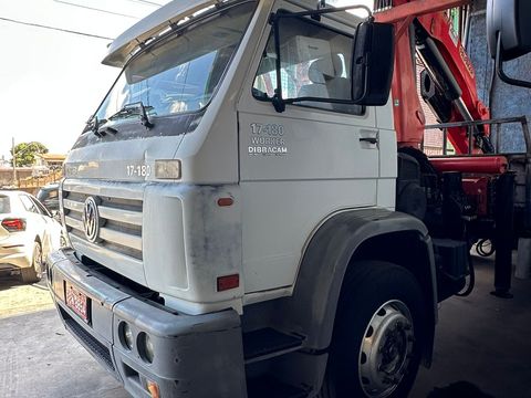 VOLKSWAGEN 17-180 WORKER