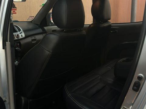 Mitsubishi L200 Triton HPE 3.5 CD V6 24V Flex Aut.