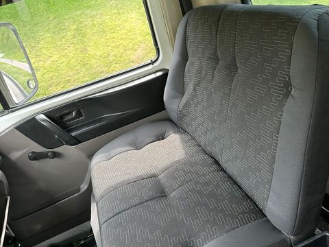 VOLKSWAGEN 10-160 E Delivery 2p (diesel)(E5)