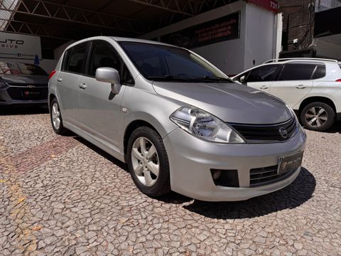 Nissan TIIDA SL 1.8/1.8 Flex 16V Aut.