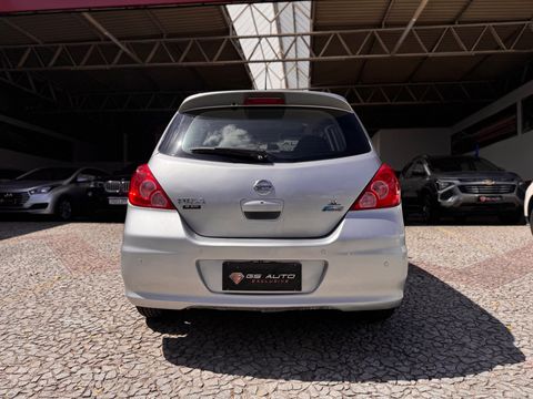 Nissan TIIDA SL 1.8/1.8 Flex 16V Aut.