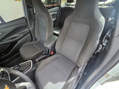 Chevrolet ONIX SEDAN Plus LTZ 1.0 12V TB Flex Mec.