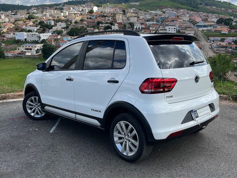 VolksWagen Fox TRACK 1.0 Flex 12V 5p