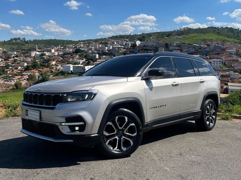 Jeep Commander Limited T270 1.3 TB Flex Aut.