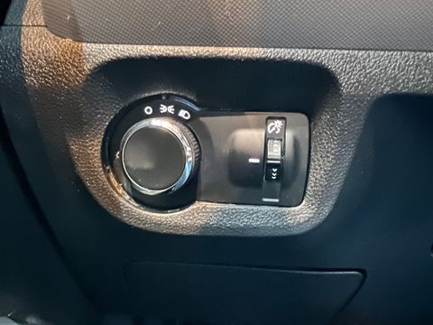 Chevrolet ONIX HATCH LS 1.0 8V FlexPower 5p Mec.