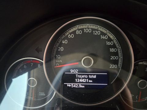 VolksWagen up! move 1.0 TSI Total Flex 12V 5p