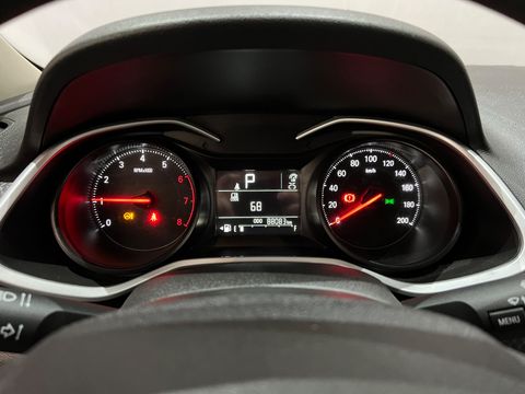 Chevrolet ONIX SEDAN Plus LT 1.0 12V TB Flex Aut.