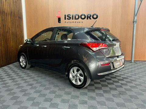 Hyundai HB20 Premium 1.6 Flex 16V Aut.