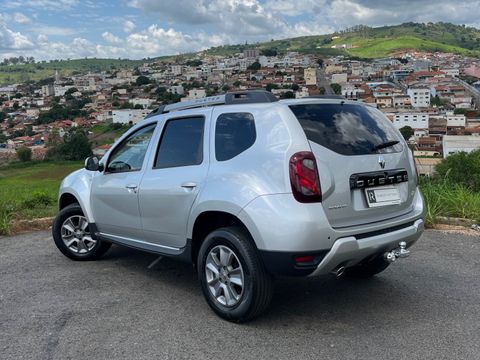 Renault DUSTER Dynamique 2.0 Flex 16V Aut.