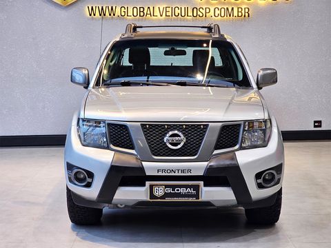 Nissan Frontier SV AT.CD 4x4 2.5 TB Diesel Mec.