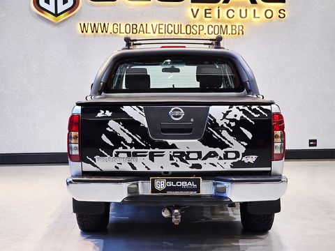 Nissan Frontier SV AT.CD 4x4 2.5 TB Diesel Mec.