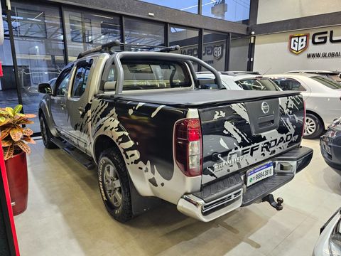 Nissan Frontier SV AT.CD 4x4 2.5 TB Diesel Mec.