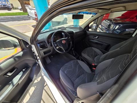 Fiat Strada Working Celeb.1.4 Fire Flex 8V CS