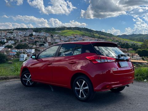 Toyota YARIS XS 1.5 Flex 16V 5p Aut.