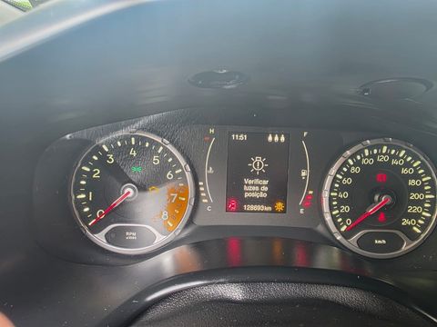 Jeep Renegade 1.8 4x2 Flex 16V Mec.