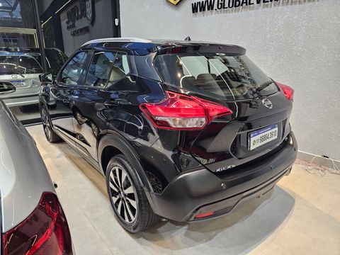 Nissan KICKS SL 1.6 16V FlexStar 5p Aut.