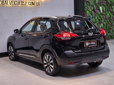 Nissan KICKS SL 1.6 16V FlexStar 5p Aut.