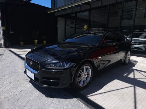 Jaguar XE 2.0 Turbocharged Pure 240cv Aut.