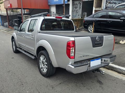 Nissan Frontier SL CD 4x4 2.5TB Diesel Aut