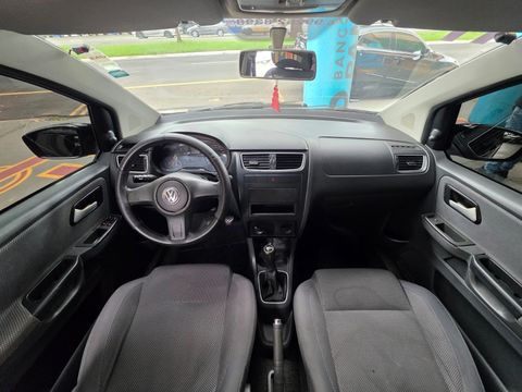 VolksWagen Fox 1.6 Mi Total Flex 8V 5p