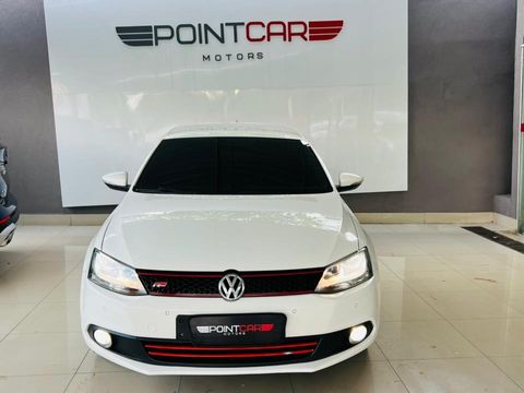 VolksWagen JETTA Comfortline 2.0 T.Flex 8V 4p Tipt.