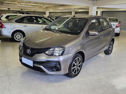 Toyota ETIOS X Plus 1.5 Flex 16V 5p Aut.