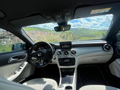 Mercedes GLA 200 Vision 1.6/1.6 TB 16V Flex Aut.