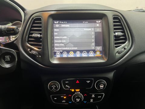 Jeep COMPASS LONGITUDE 2.0 4x4 Dies. 16V Aut.