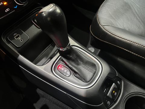 Jeep COMPASS LONGITUDE 2.0 4x4 Dies. 16V Aut.