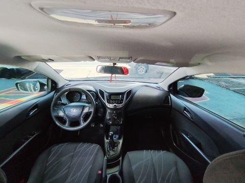 Hyundai HB20S Copa do Mundo 1.0 Flex 12V Mec.