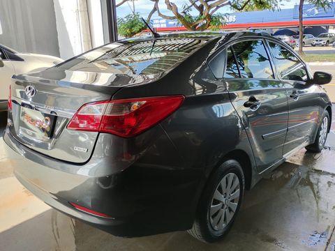 Hyundai HB20S Copa do Mundo 1.0 Flex 12V Mec.