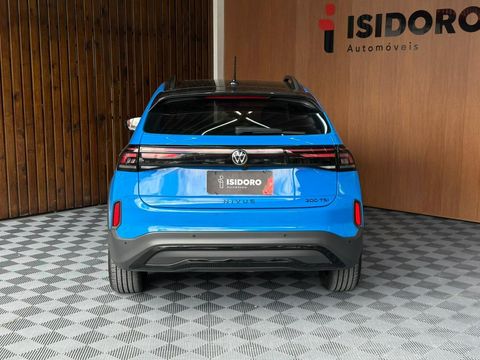 VolksWagen Nivus Highline 1.0 200 TSI Flex Aut.