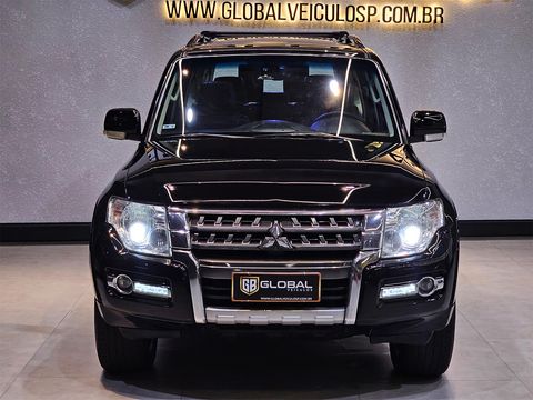 Mitsubishi Pajero HPE Full 3.2 4x4 T.I.Dies. 5p Aut