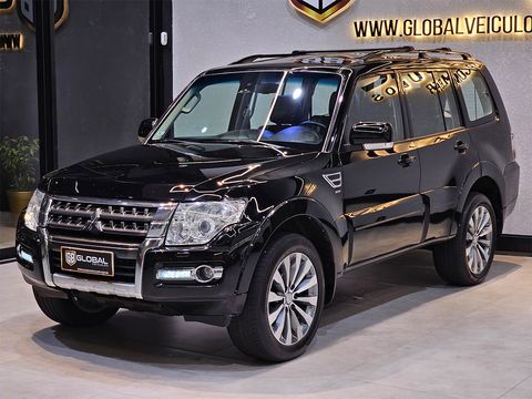 Mitsubishi Pajero HPE Full 3.2 4x4 T.I.Dies. 5p Aut