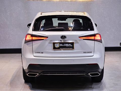 Lexus NX-300 F-Sport 4x4 2.0 16V 238cv Aut.