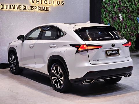 Lexus NX-300 F-Sport 4x4 2.0 16V 238cv Aut.