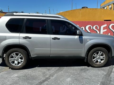 Nissan X-TRAIL SE 2.0 16V 138cv Aut.