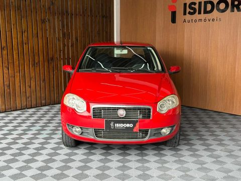 Fiat Palio ELX 1.4 Fire/30 Anos F. Flex 8V 4p