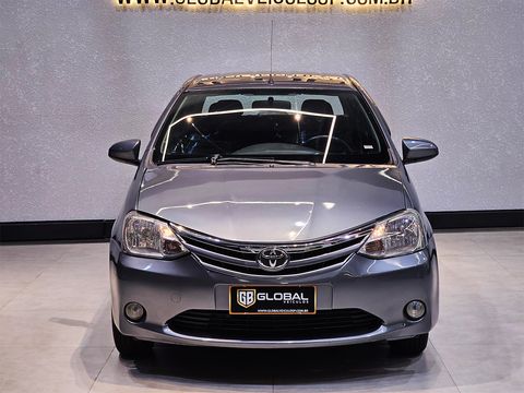 Toyota ETIOS XLS Sedan 1.5 Flex 16V 4p Mec.