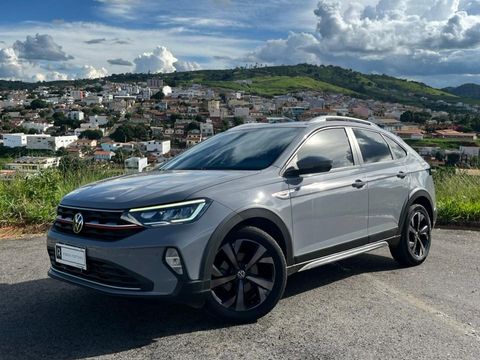 VolksWagen Nivus Highline 1.0 200 TSI Flex Aut.