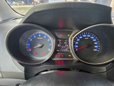 Hyundai HB20S Copa do Mundo 1.0 Flex 12V Mec.