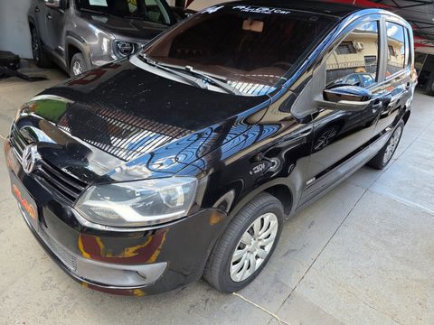 VolksWagen Fox 1.6 Mi Total Flex 8V 5p
