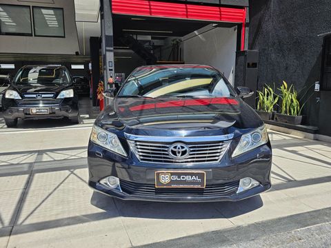 Toyota Camry XLE 3.5 24V Aut.
