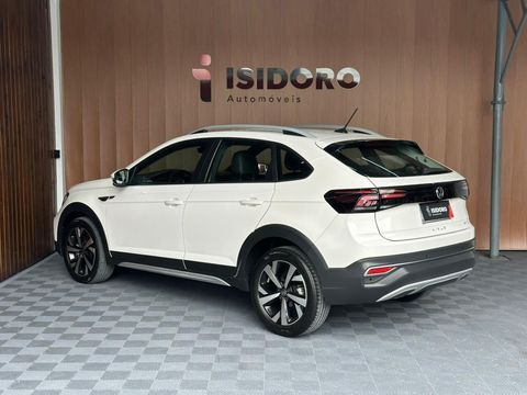 VolksWagen Nivus Highline 1.0 200 TSI Flex Aut.