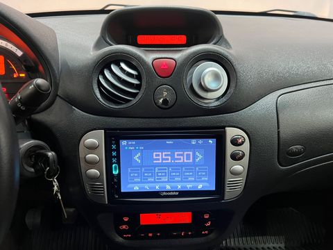 Citroën C3 Exclusive 1.4 Flex 8V 5p